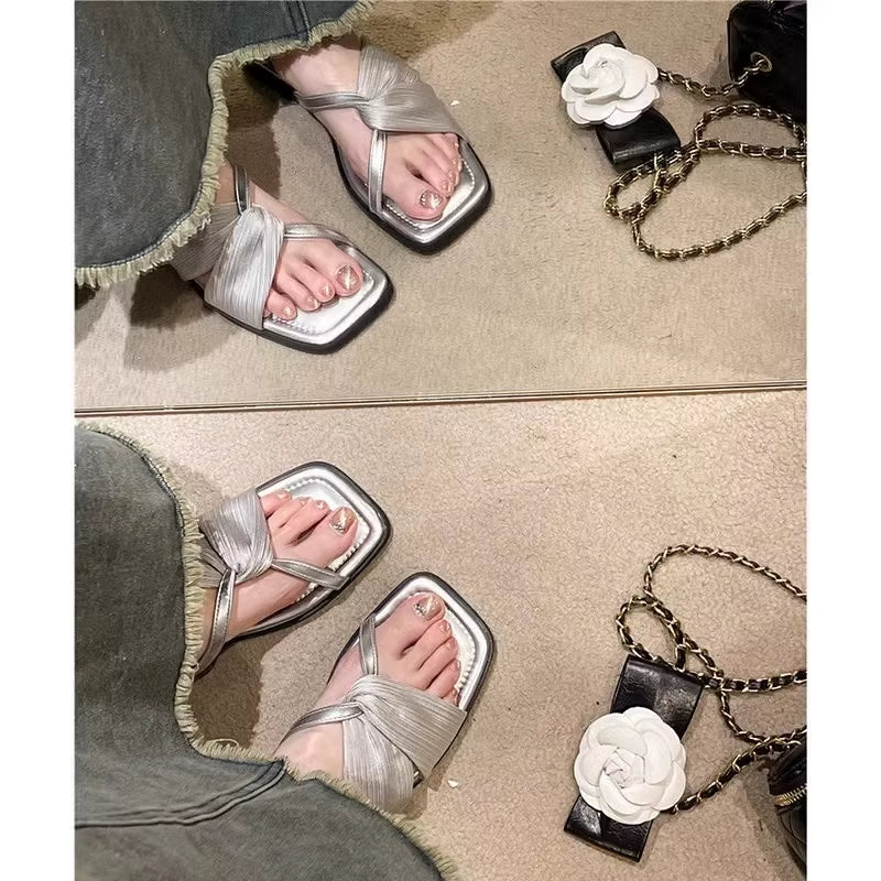 High-End Women'S Summer Collection Super Hot Small Fragrant Sandals Skirts Fashion Trend Internet Flip-Flops for Slippers